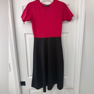 Chic Two-Tone Midi Dress in Pink and Black